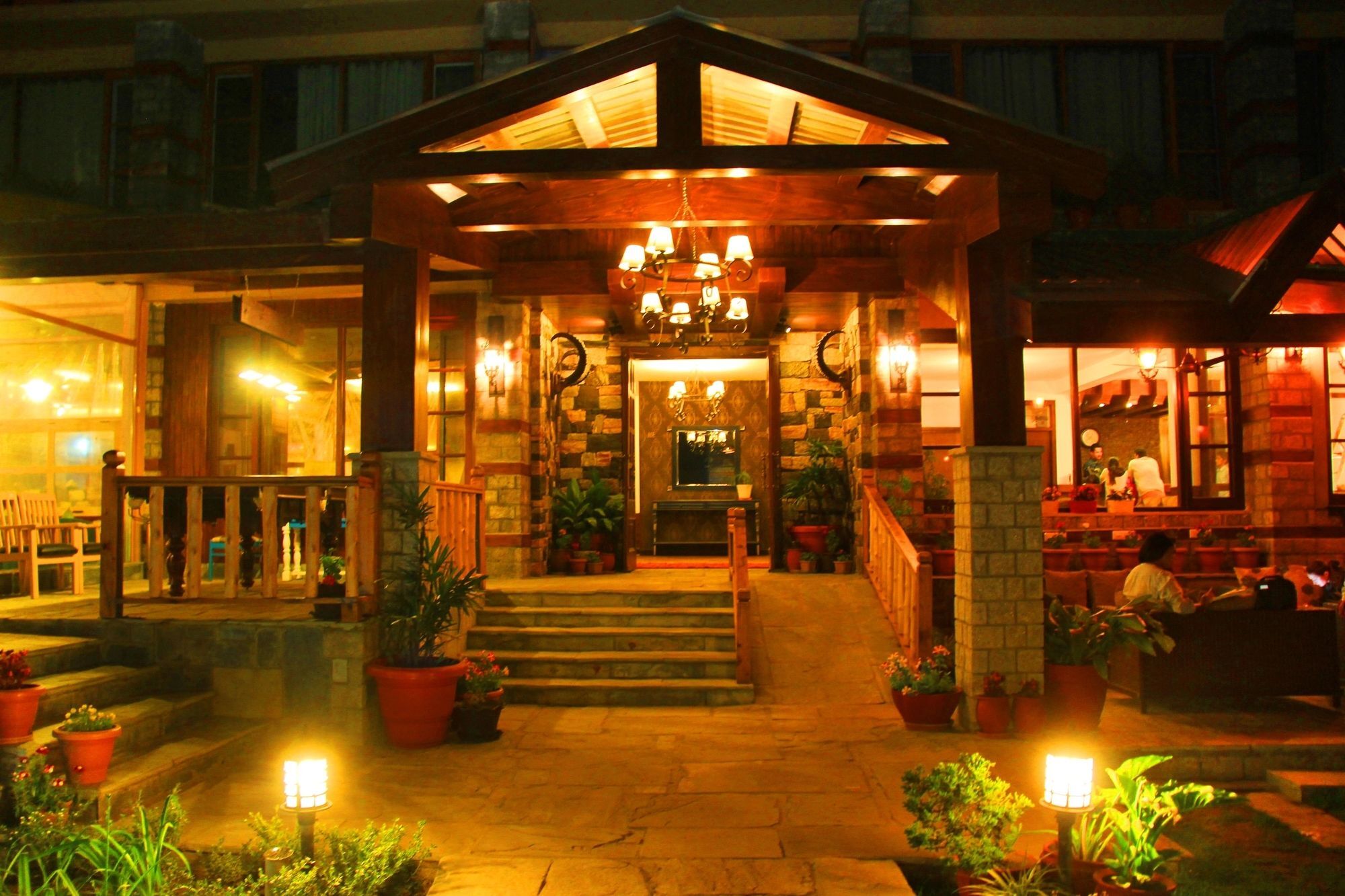 Johnson Lodge & Spa Manali  Exterior photo